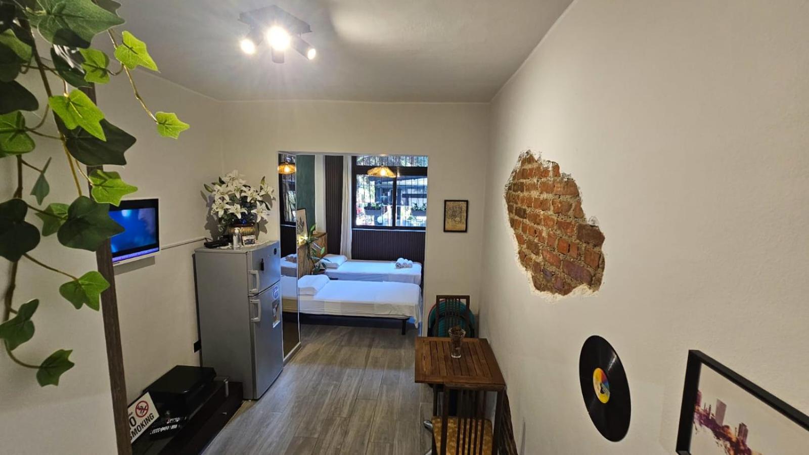 Unionbnb Apartments Тирана Экстерьер фото